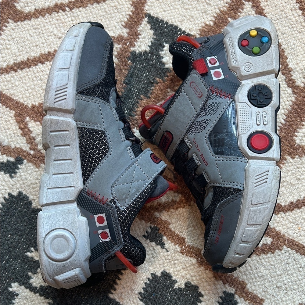 Skechers Kids Game Controller Black and Gray Sneakers with Red 13 Gametronix 2.0